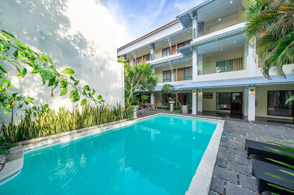 Spazzio Hotel 10/60