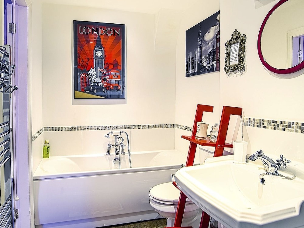 Mamas Inn Boutique Guest House 12/50