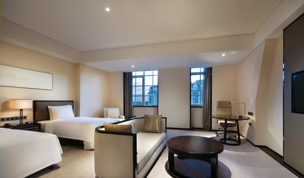 Crowne Plaza Huailai 35/71