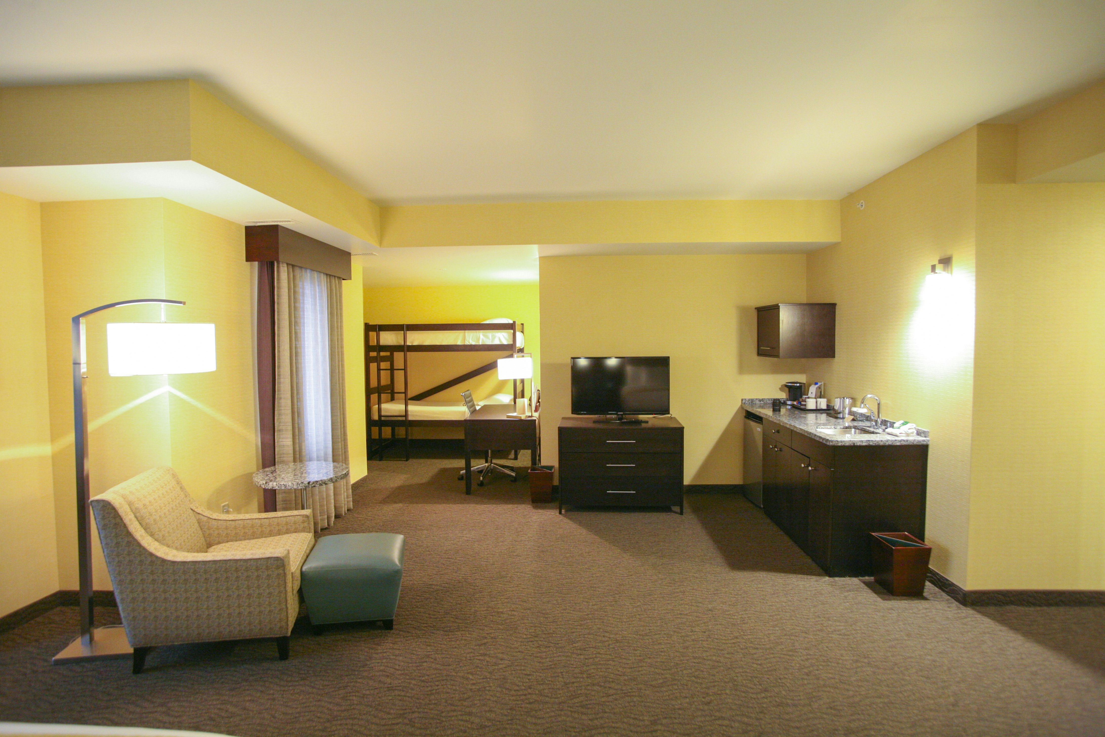 Doubletree By Hilton Hotel Bemidji 18/35