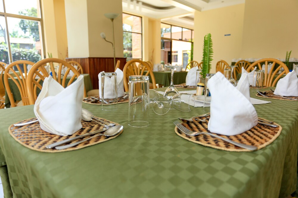 Faraja Hotel 32/50