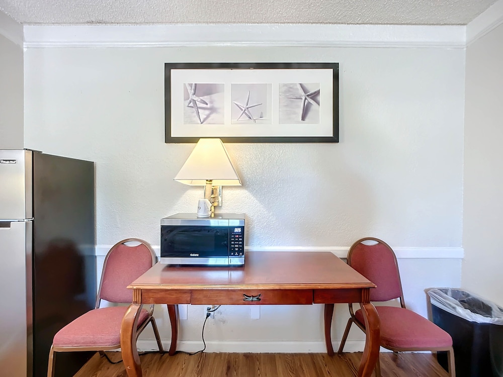 Motel 6 Jacksonville Fl Airport Area South 43/60