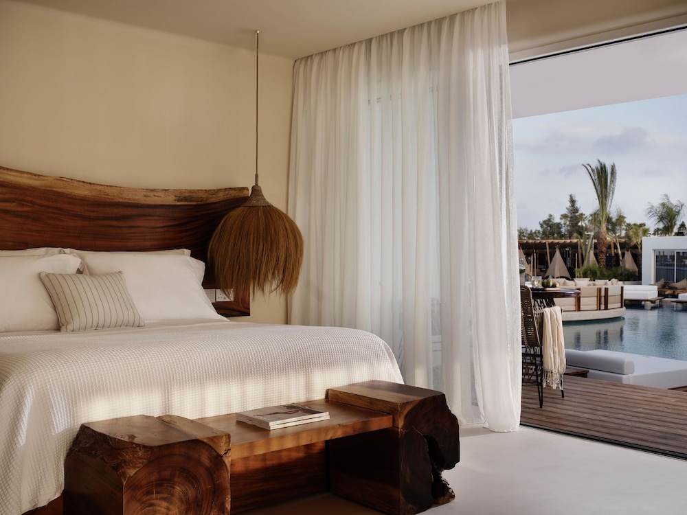 Garden, Premium, Suite, King Bed, Private Pool