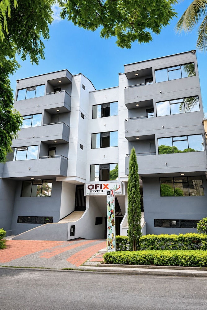 Ofix Hotel 4/50