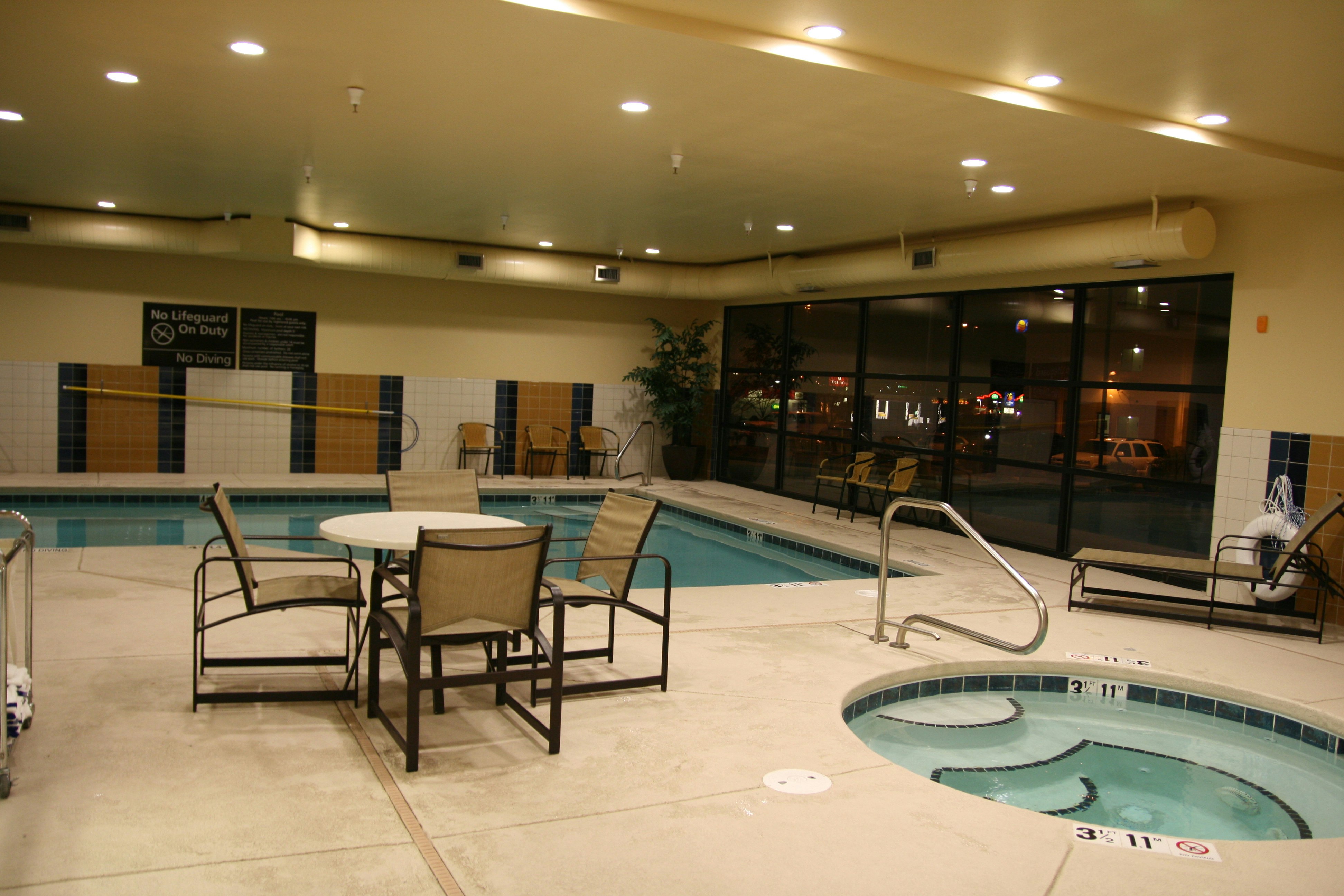 Hampton Inn Suites Pueblo North 27/42