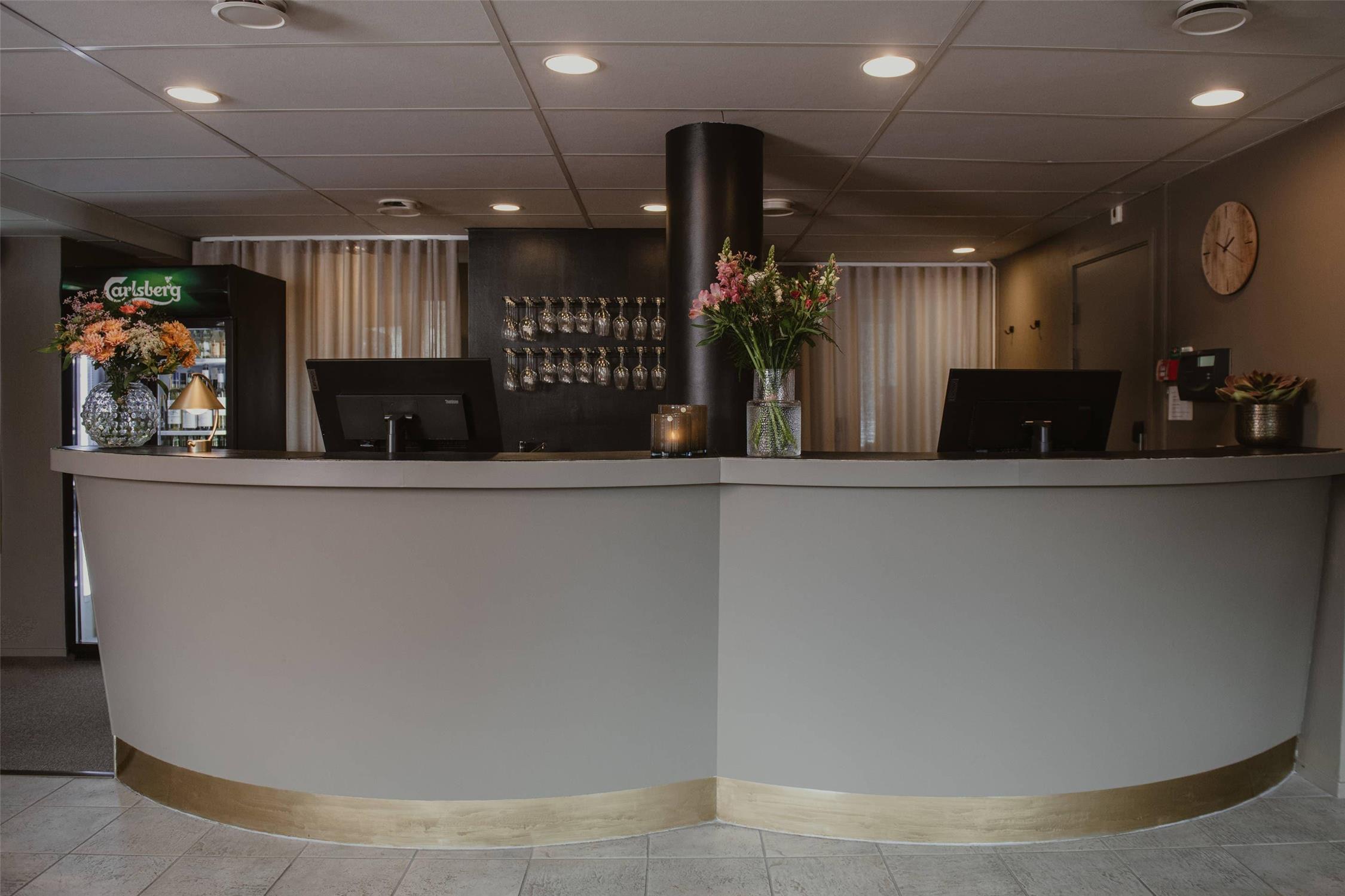 Home Hotel Etage 1/37