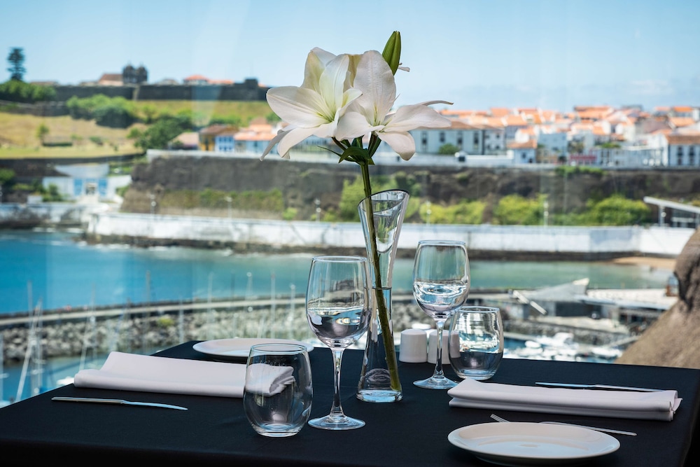 Angra Marina Hotel 13/52