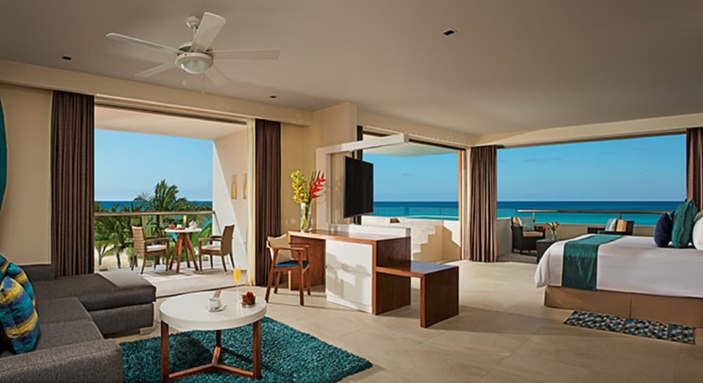 Secrets Aura Cozumel - Adults Only 47/67
