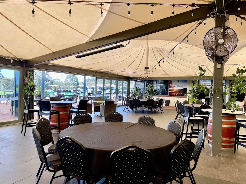 Mercure Bunbury Sanctuary Golf Resort 51/72