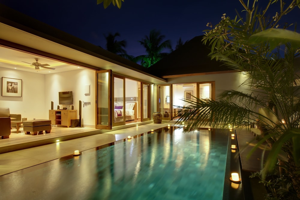 KoenoKoeni Villa 8/70