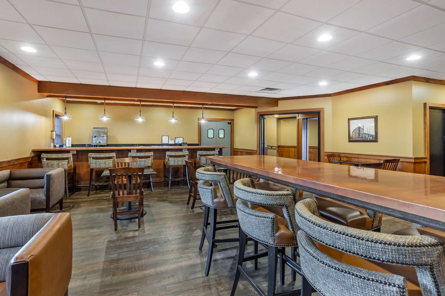 Best Western Plus Intercourse Village Inn & Suites 35/46