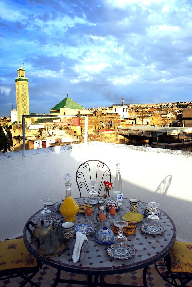 Dar Ain Allo 17/22