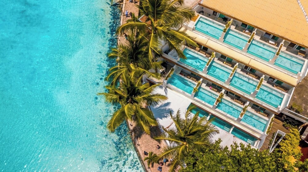 Aqua By Sambass Hotel 3/50