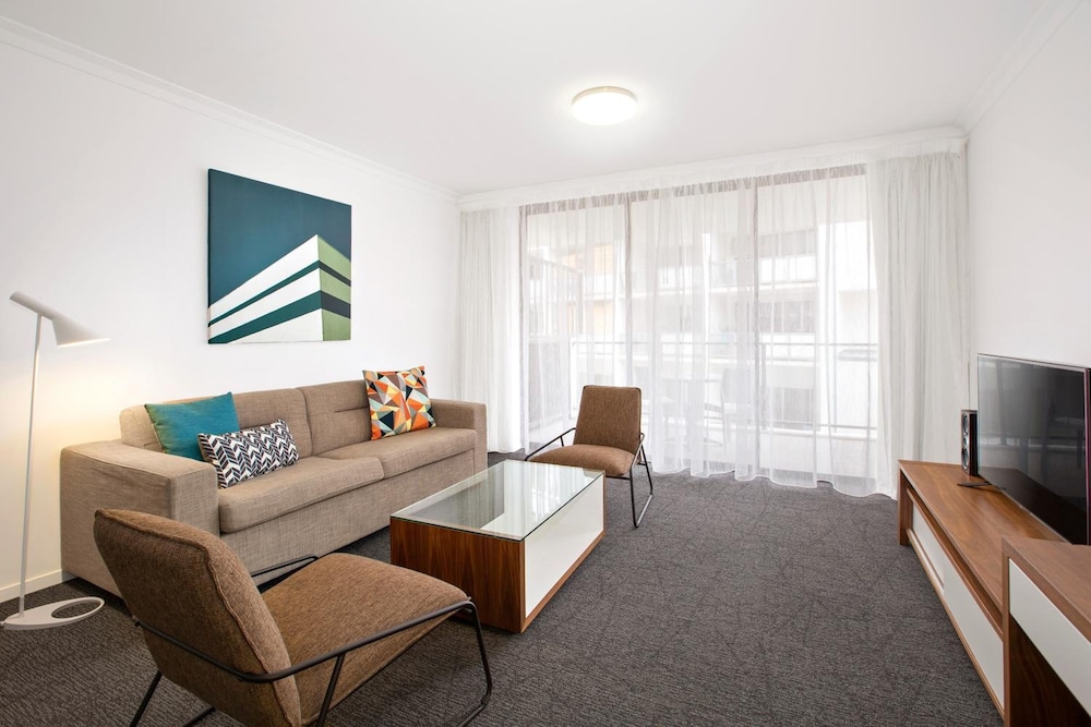 Quest Kelvin Grove 32/56