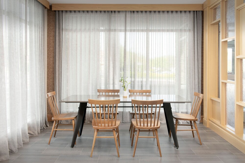 Fairfield Inn & Suites by Marriott Boise West 28/33