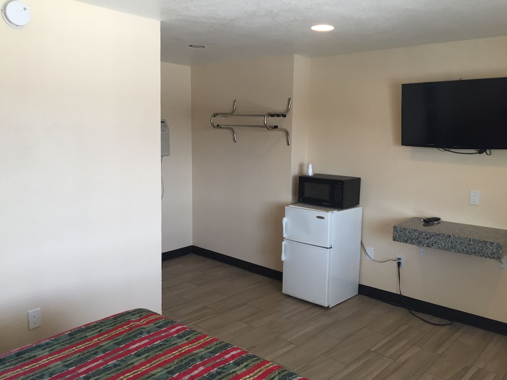 Ace Budget Motel 15/29