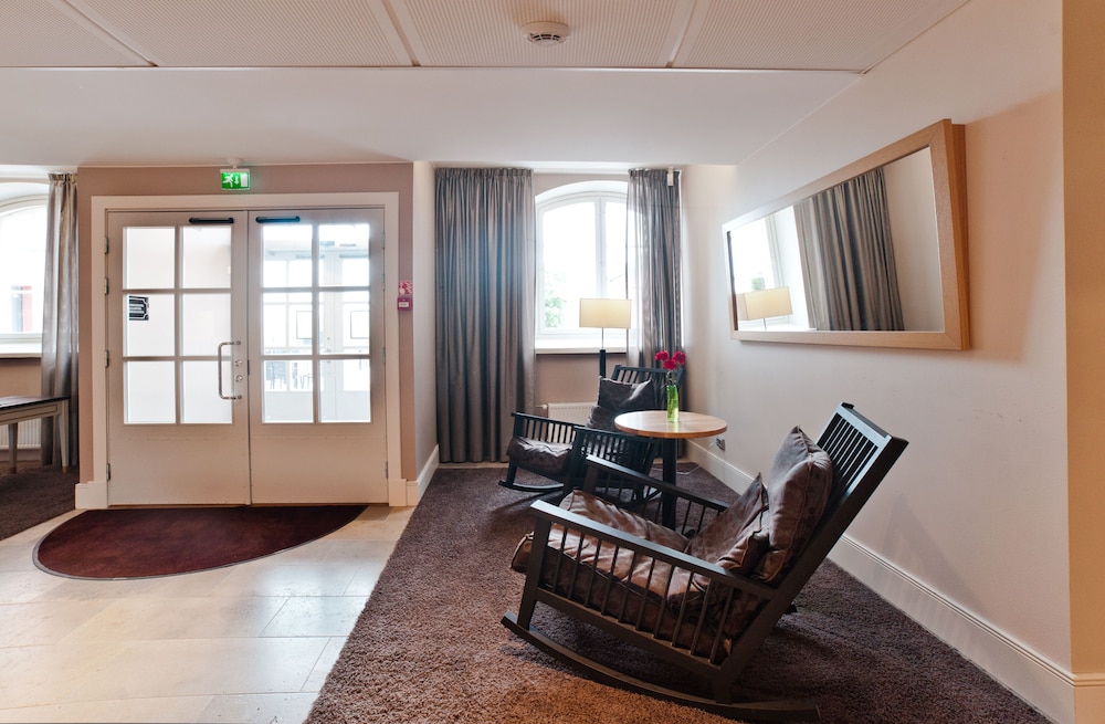 Hämeenkylä Manor 17/50