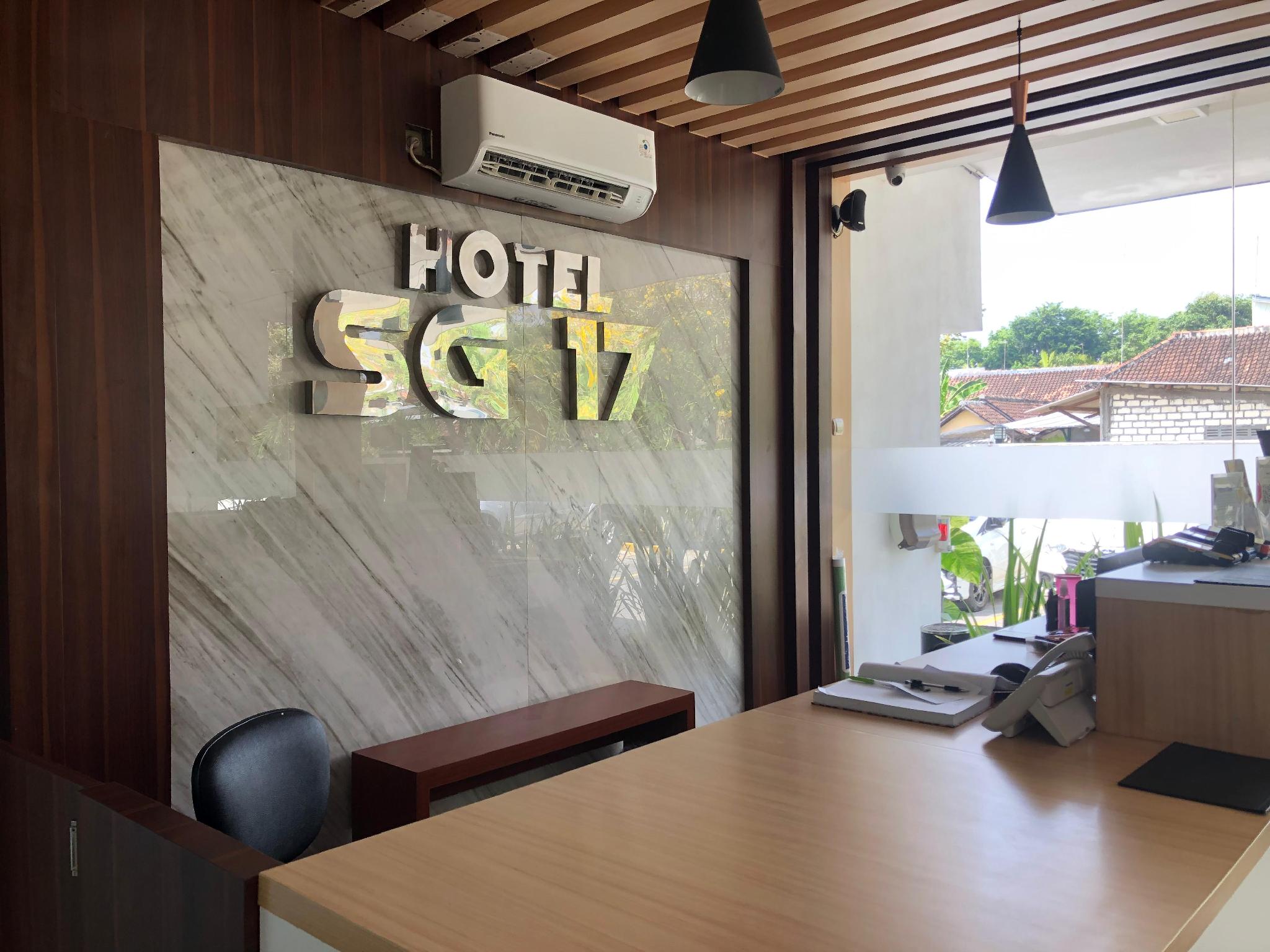 Hotel SG17 TUBAN 24/31