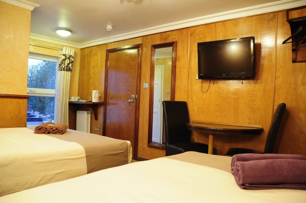 Cricklewood Lodge Hotel 20/33