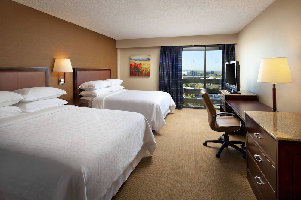 Sheraton Uptown Albuquerque 11/44