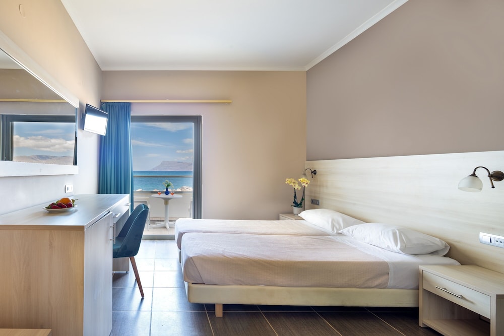 Elena Hotel 7/51