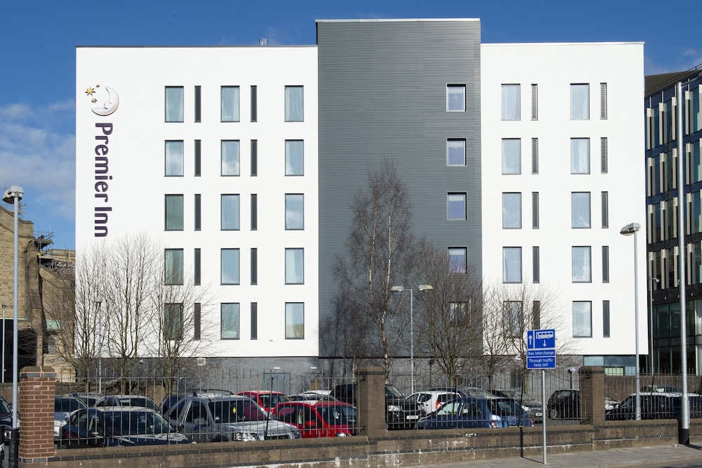 Premier Inn Blackburn Town Centre 25/27