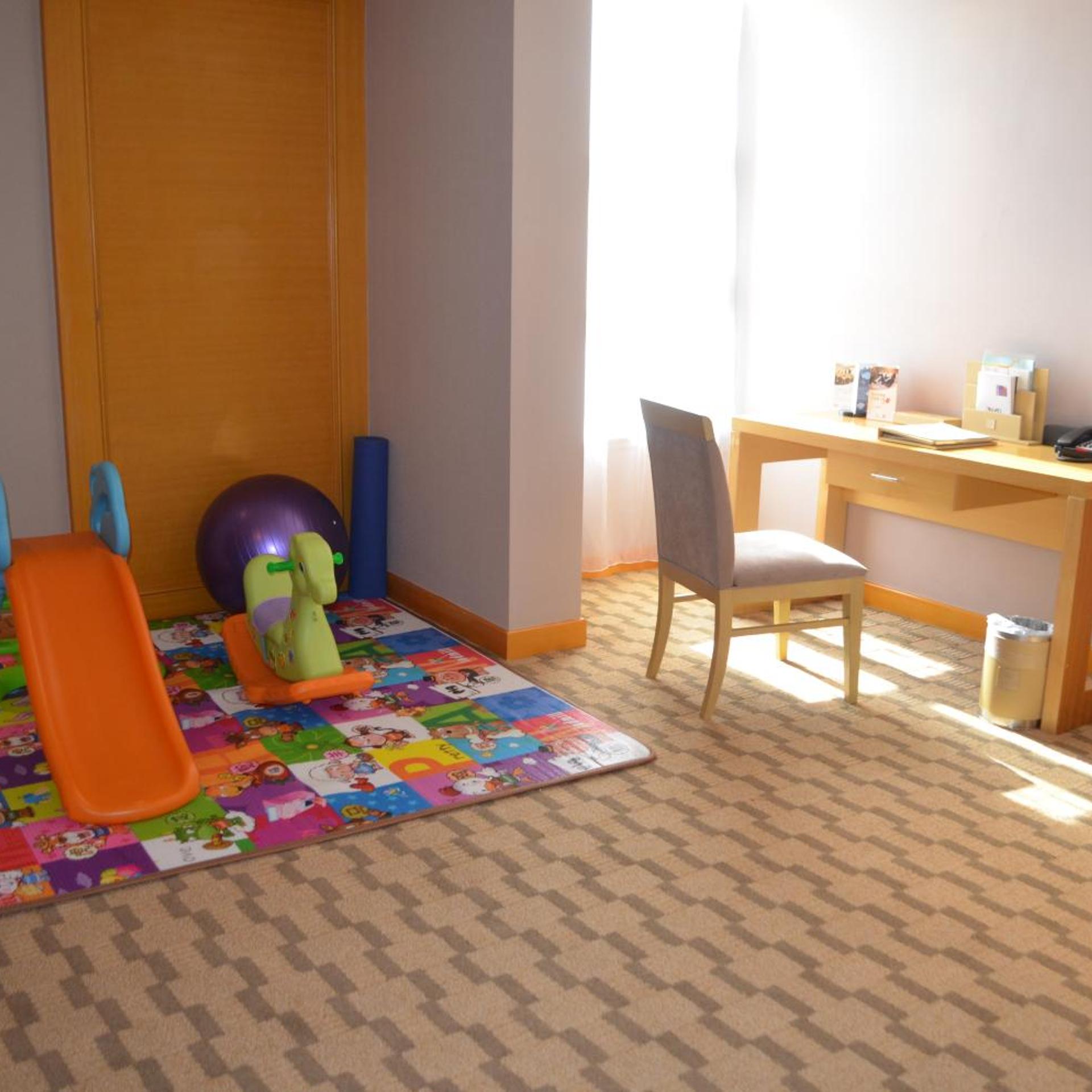 Jinling Huifu Hotel 58/70