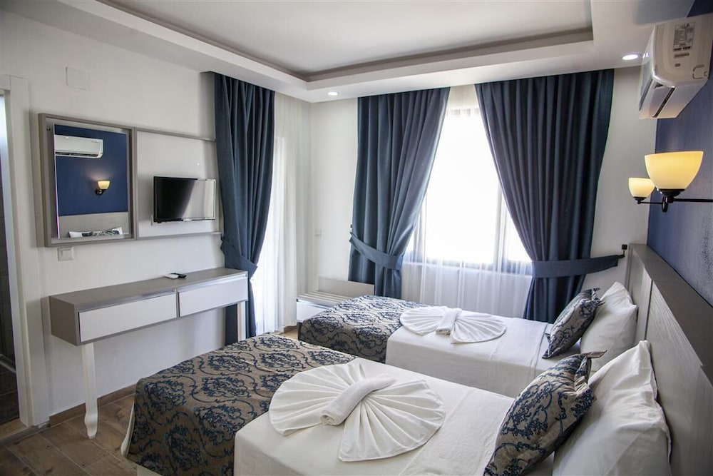 Demyra Boutique Hotel 7/28