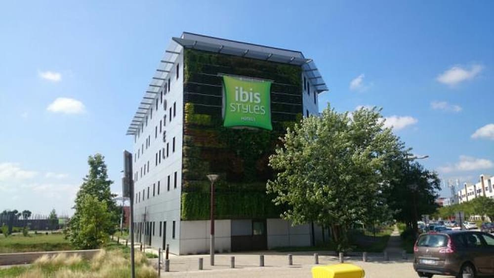 Ibis Styles Romans Valence Gare Tgv 3/71