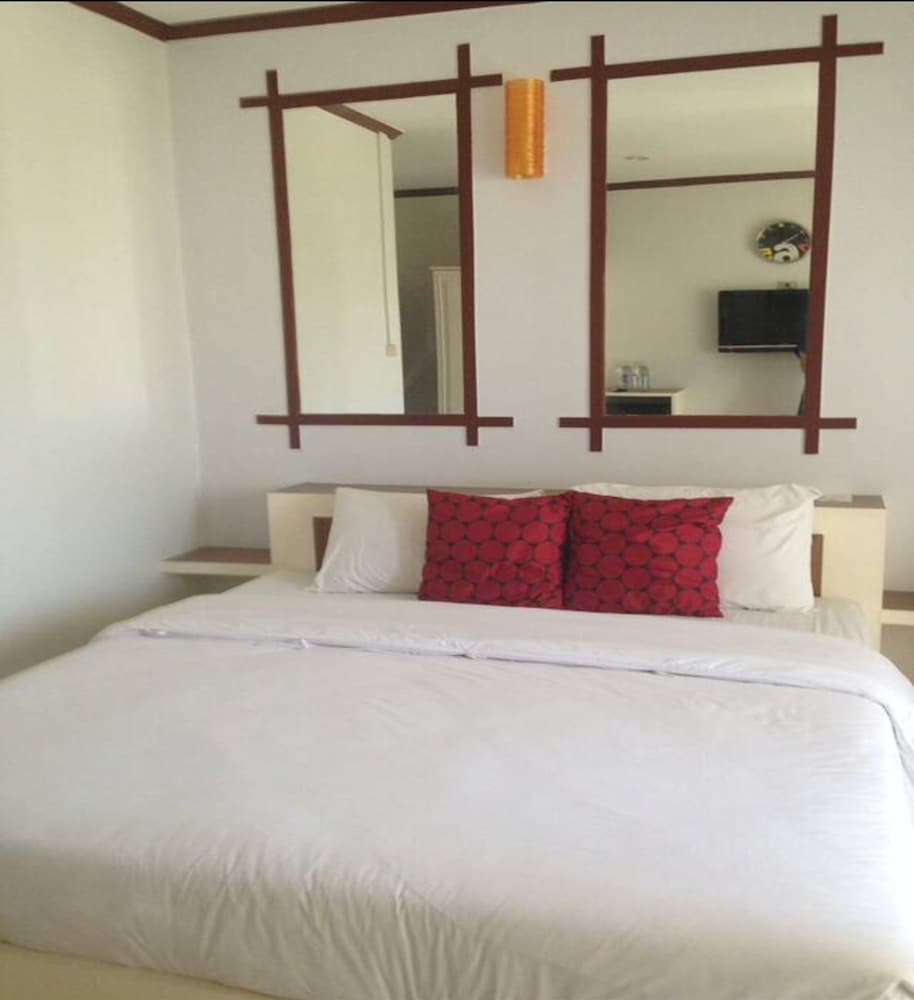 Chonlapruk Lakeside Hotel 22/56
