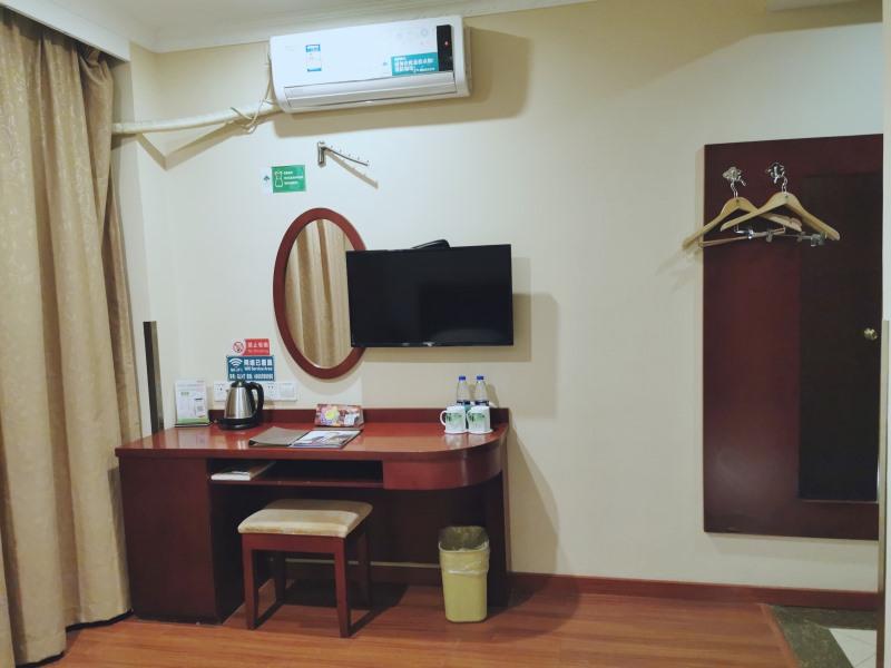 GreenTree Inn ShangHai Car Piers Studio BeiSong Road Express Hotel 36/50