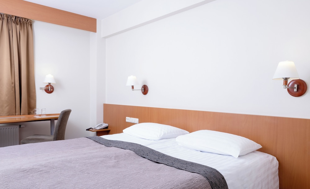 Standard, Single, Double Bed