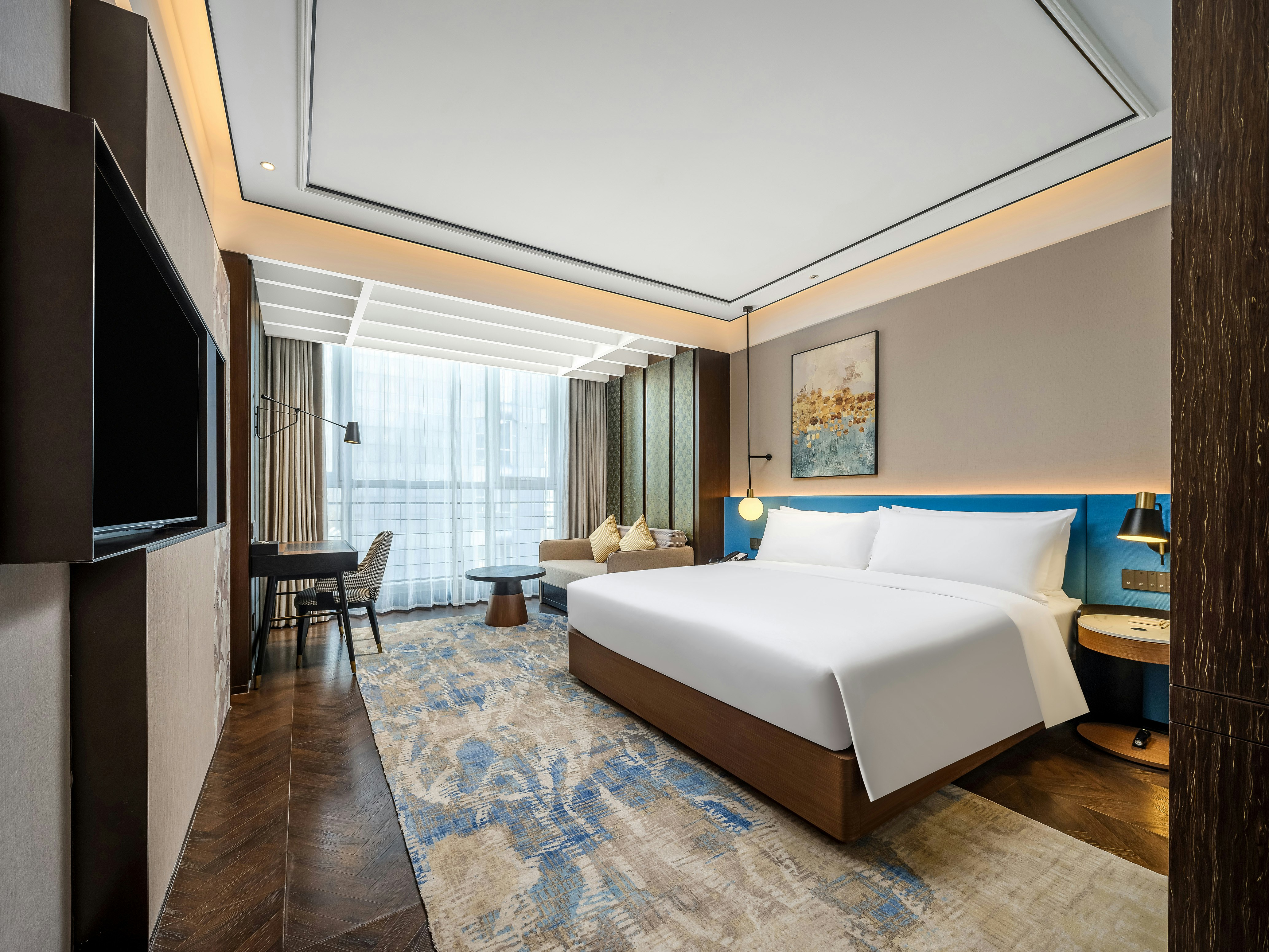 1 BEDROOM, SUITE, KING BED