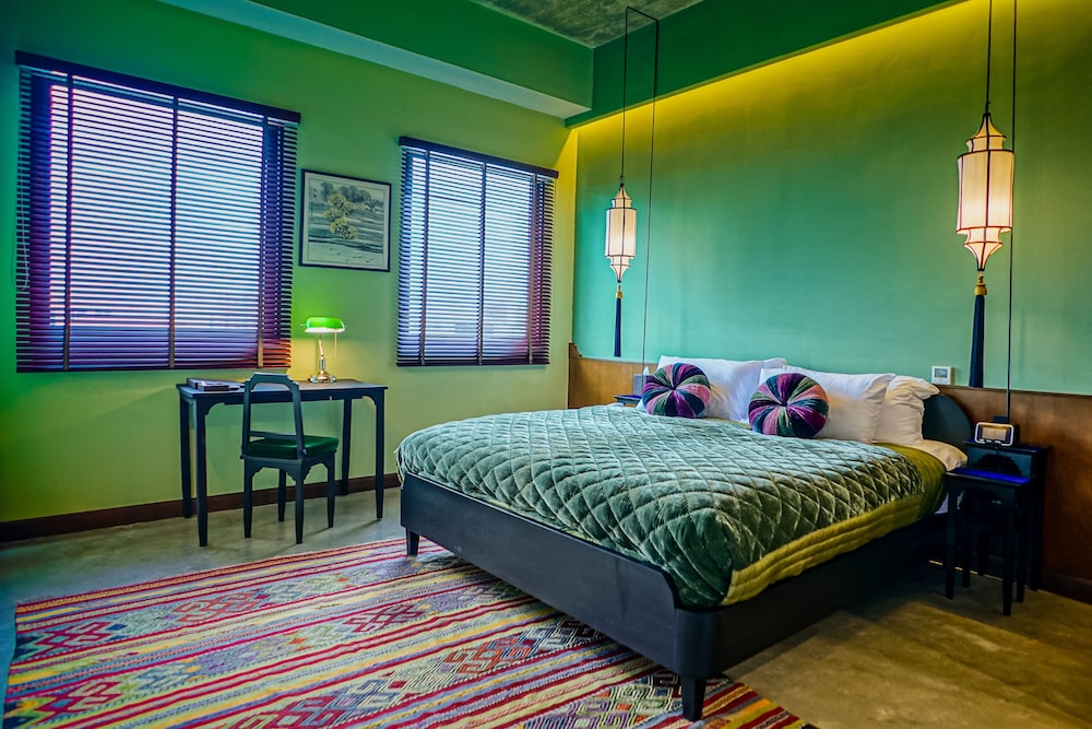 Lao Poet Hotel 22/71