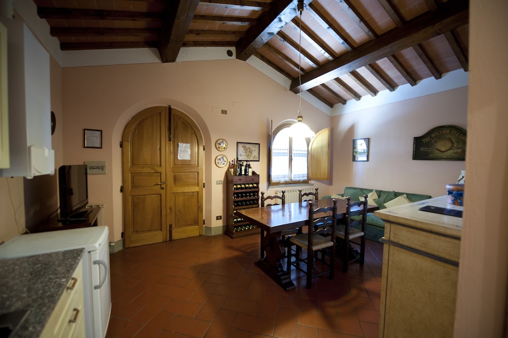 Agriturismo Vecchio Borgo Di Inalbi 27/50