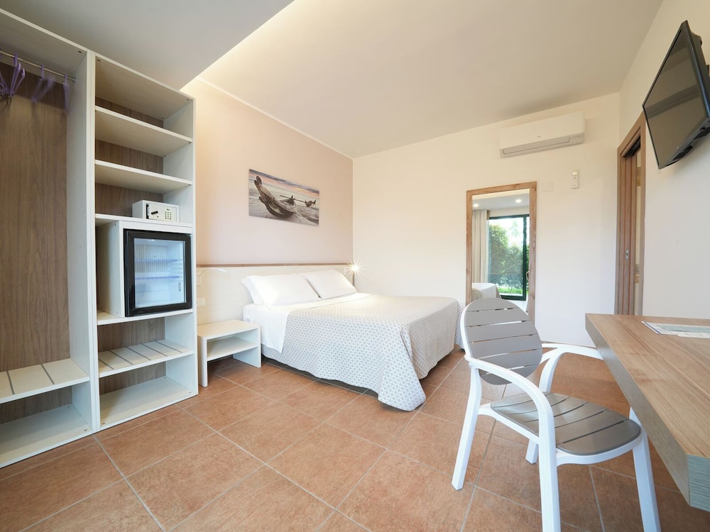 HOTEL MARINELLA(FORMERLY Luzia By Marinella) 16/49