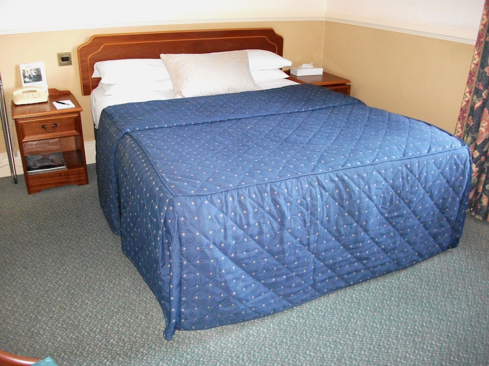 Cumbria Grand Hotel 30/82
