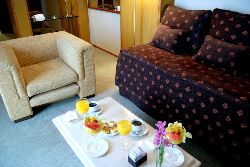 CONTE HOTEL 16/61