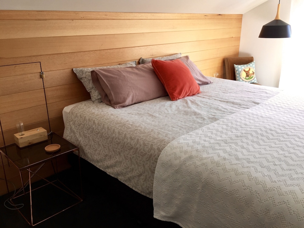 Sunny Side Up B&B 16/68