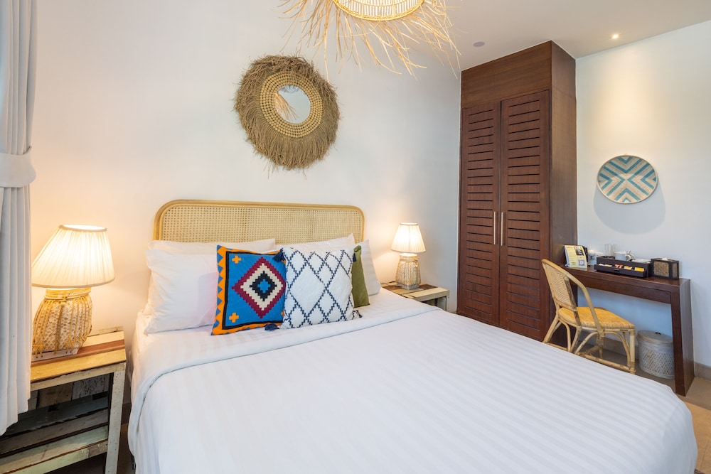Selina Serenity Rawai Phuket 18/50