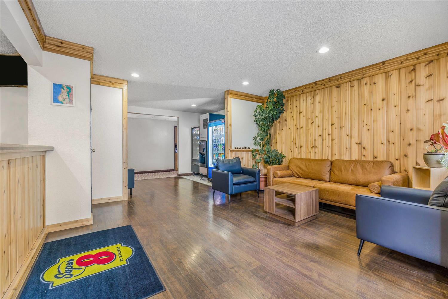 Super 8 By Wyndham Arcata 20/31