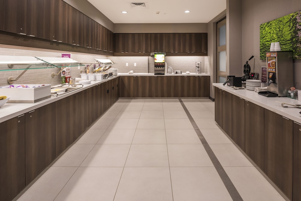 SpringHill Suites by Marriott Wrentham Plainville 8/48