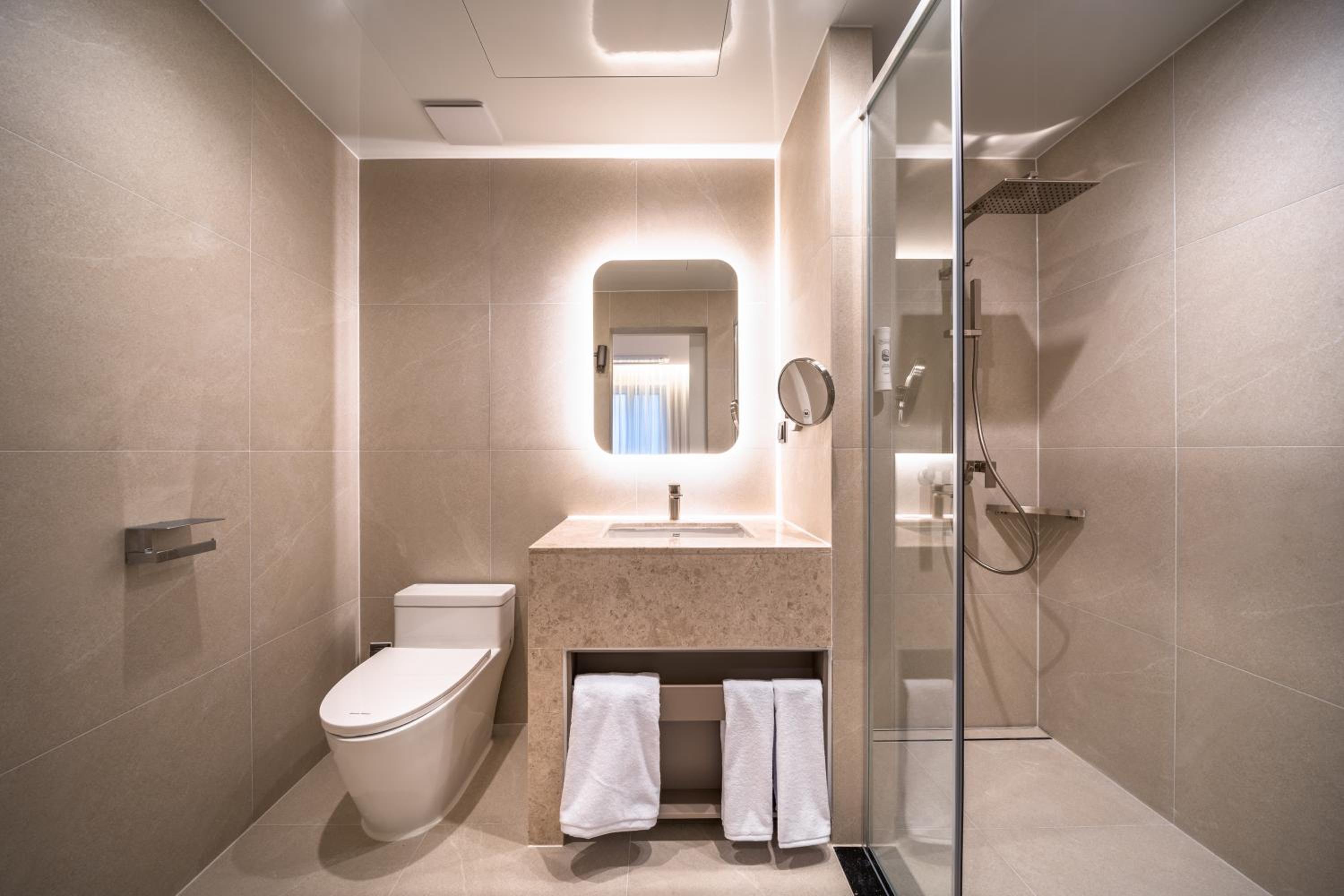 غرفة قياسية بسرير مزدوج، Comfort inn Yeouido 9/9