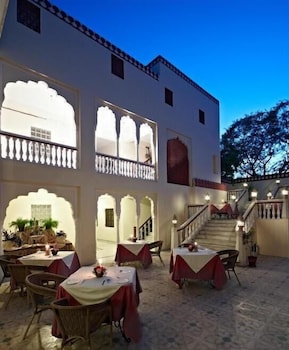 Mandawa Haveli 39/70
