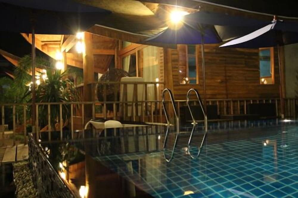 Tique Series Boutique Resort 17/33
