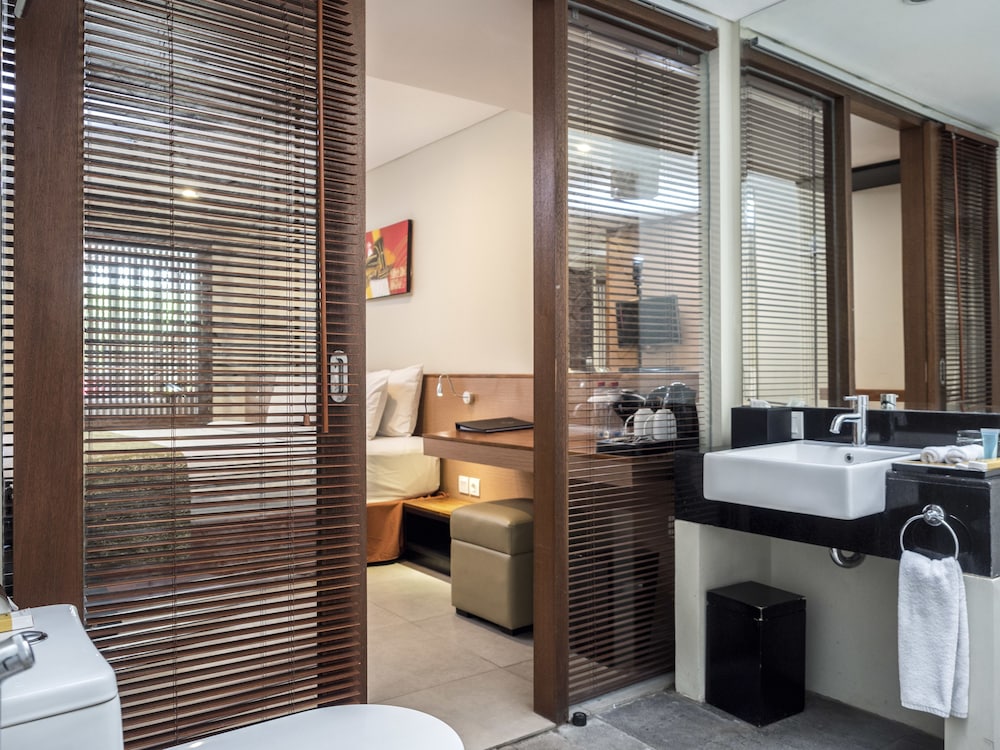 Savvoya Hotel Seminyak 15/27