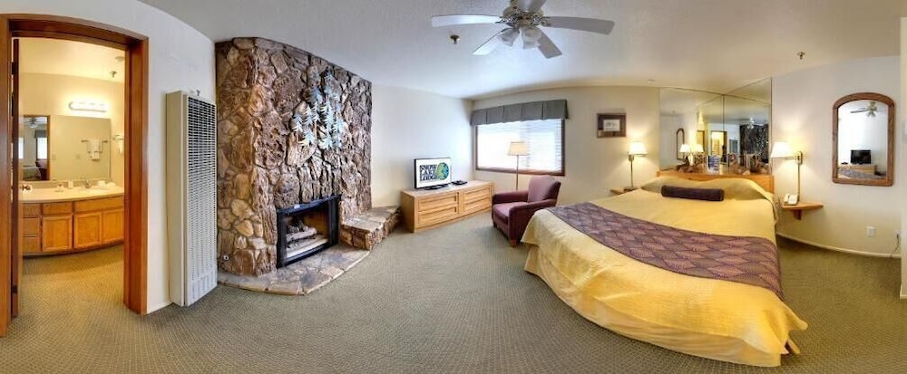 Getaways at Snow Lake Lodge 30/50