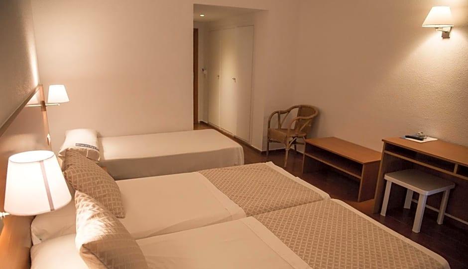 Carlos Iii Hotel 12/56