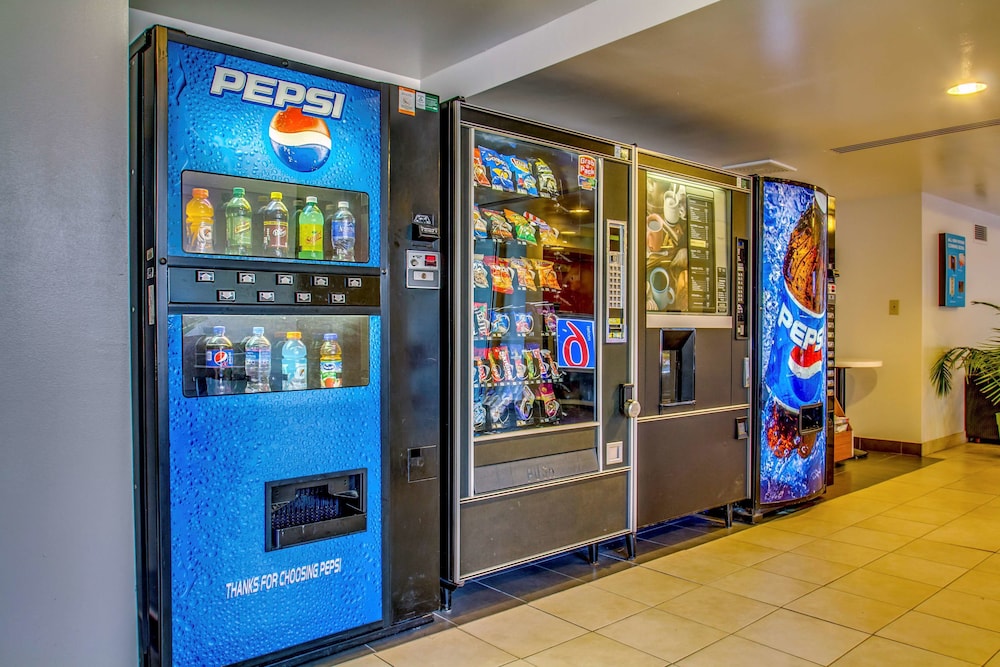 Motel6 Buffalo, NY - Airport - Williamsville 39/51