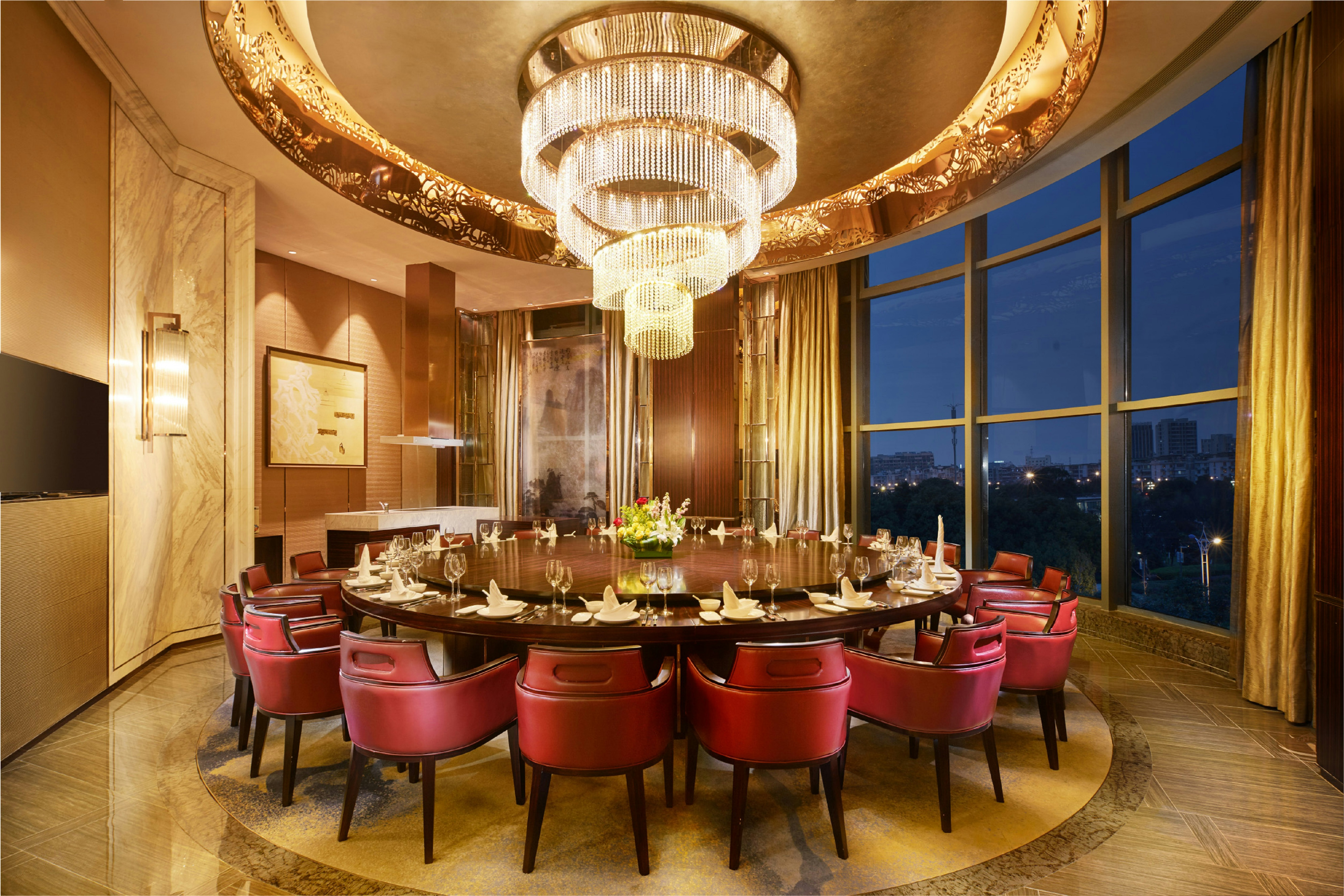 DoubleTree by Hilton Ningbo Beilun 40/58